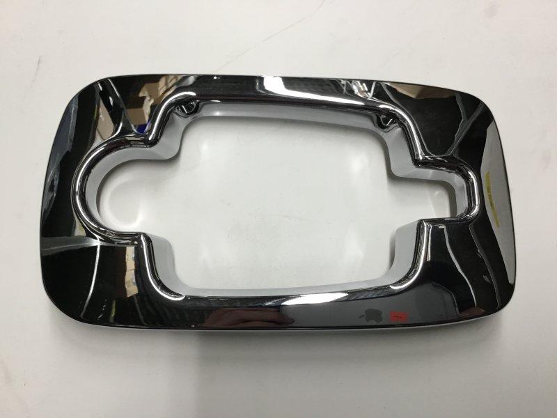 3613326C2 by Navistar International BEZEL, DOOR HANDLE, LH, CHROME