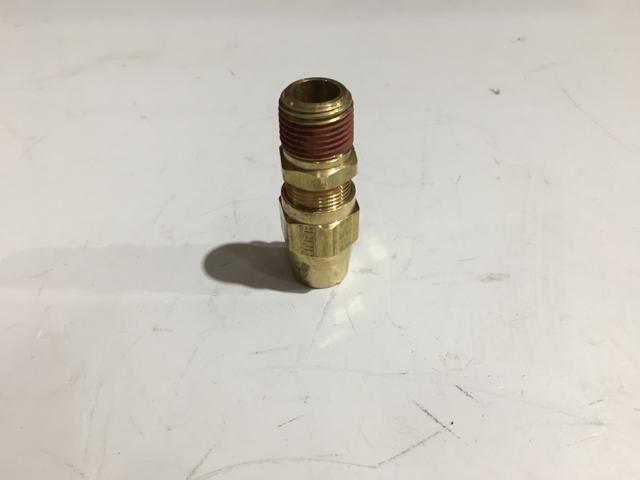 698562R91, Navistar International, CONNECTOR - 698562R91