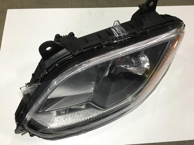 4049967C99, Navistar International, LIGHT, LH LED HEAD - 4049967C99