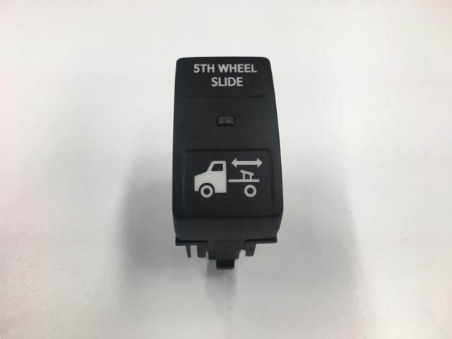 4102456C1, Navistar International, SWITCH, MULTIPLEX 5TH WHEEL - 4102456C1