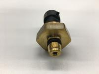 3017457C91, Navistar International, SENSOR, OIL/FUEL PRESSURE - 3017457C91