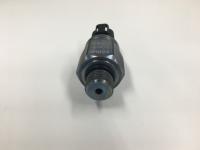 4166720C1, Navistar International, SWITCH, SPECIAL PRESSURE SENSOR - 4166720C1