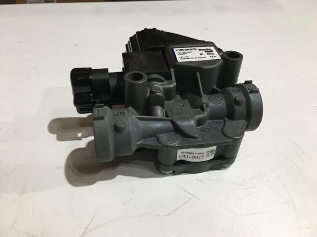 2515454C91, Navistar International, VALVE, MODULATOR AIR M40HF - 2515454C91