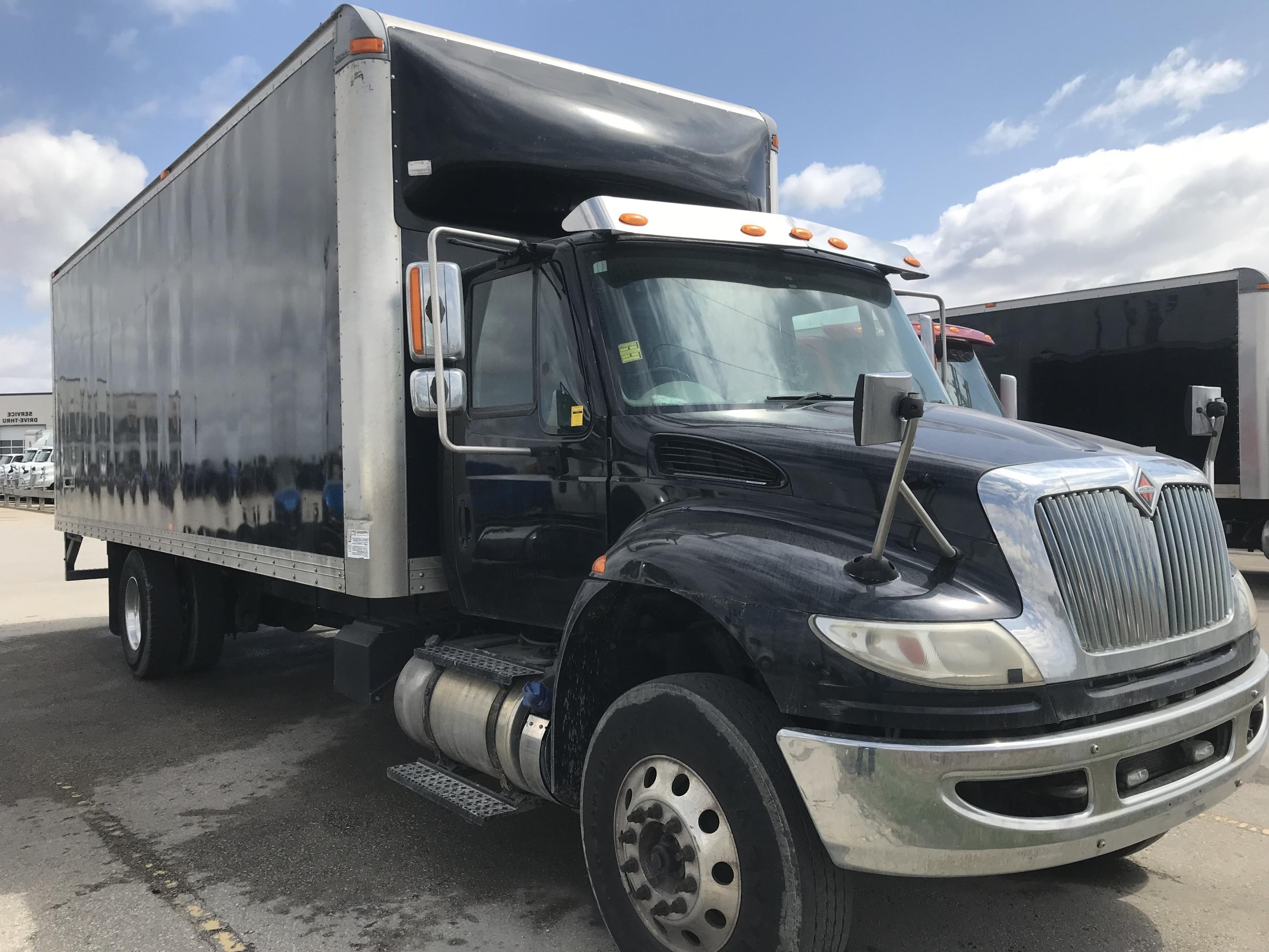 2017 International 4300 4x2