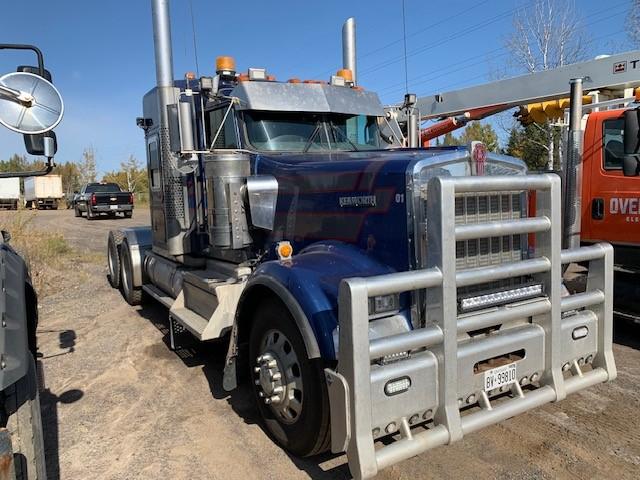 2020 Kenworth W900