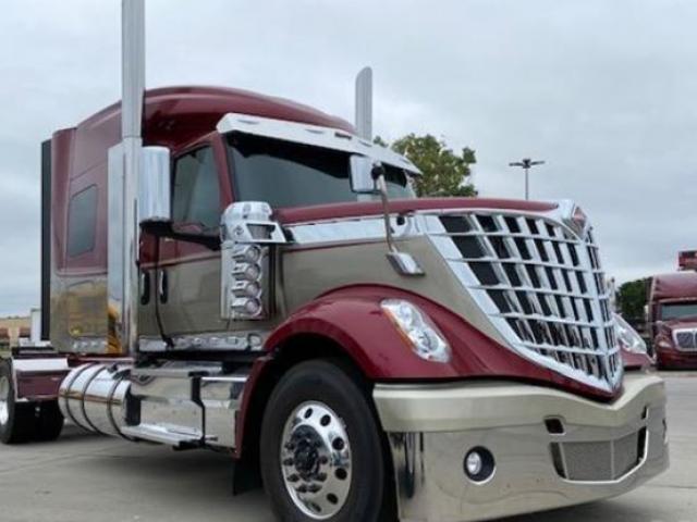 2022 International Lonestar Sleeper | Sleeper Tractor For Sale | 2816-22 | Maxim Truck & Trailer