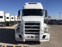 2011 Volvo VNL64T 670