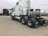 2011 Volvo VNL64T 670