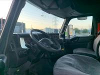 2018 International LT625 Daycab