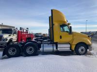 2019 International LT625 Daycab